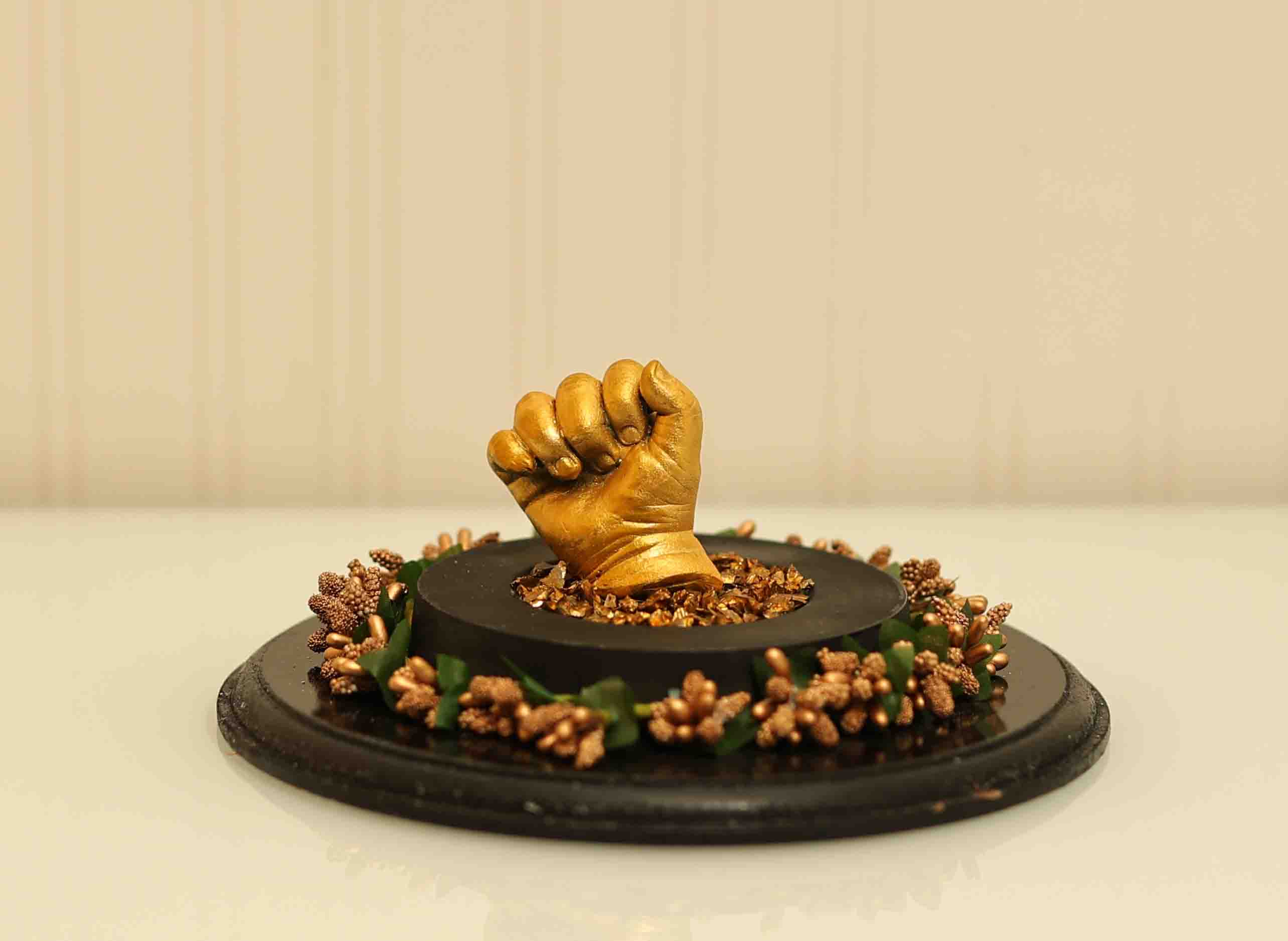 Baby Single Hand Casting in Golden Color.
